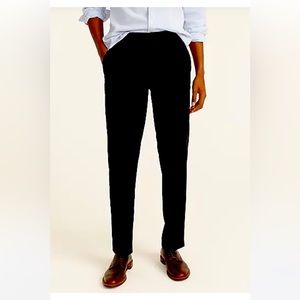 Almost new men’s J Crew Bowery Pants, 30 x 32 black.